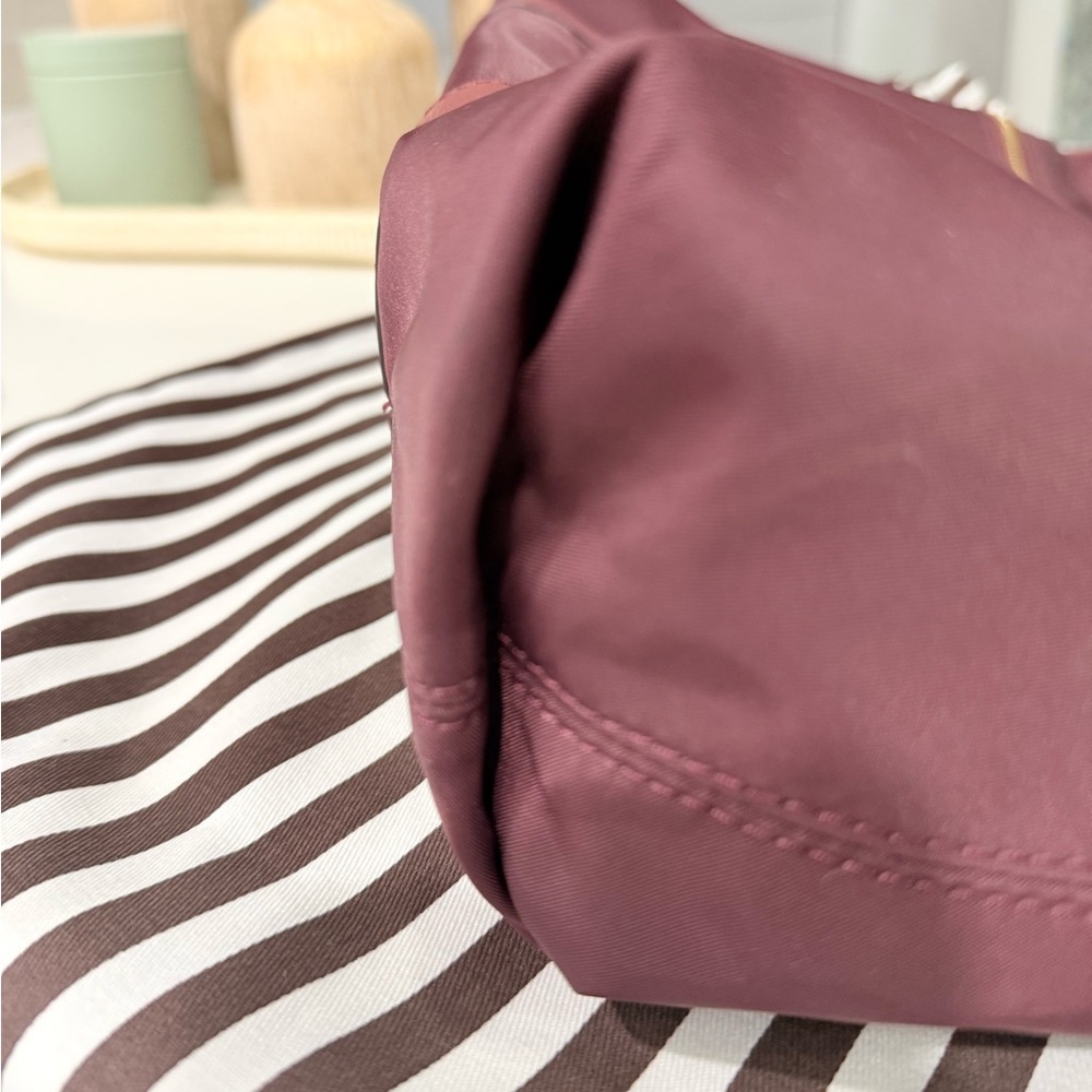 Henri Bendel Jetsetter Convertible Backpack/crossbody/tote Oxblood/Burgundy - Picture 13 of 16